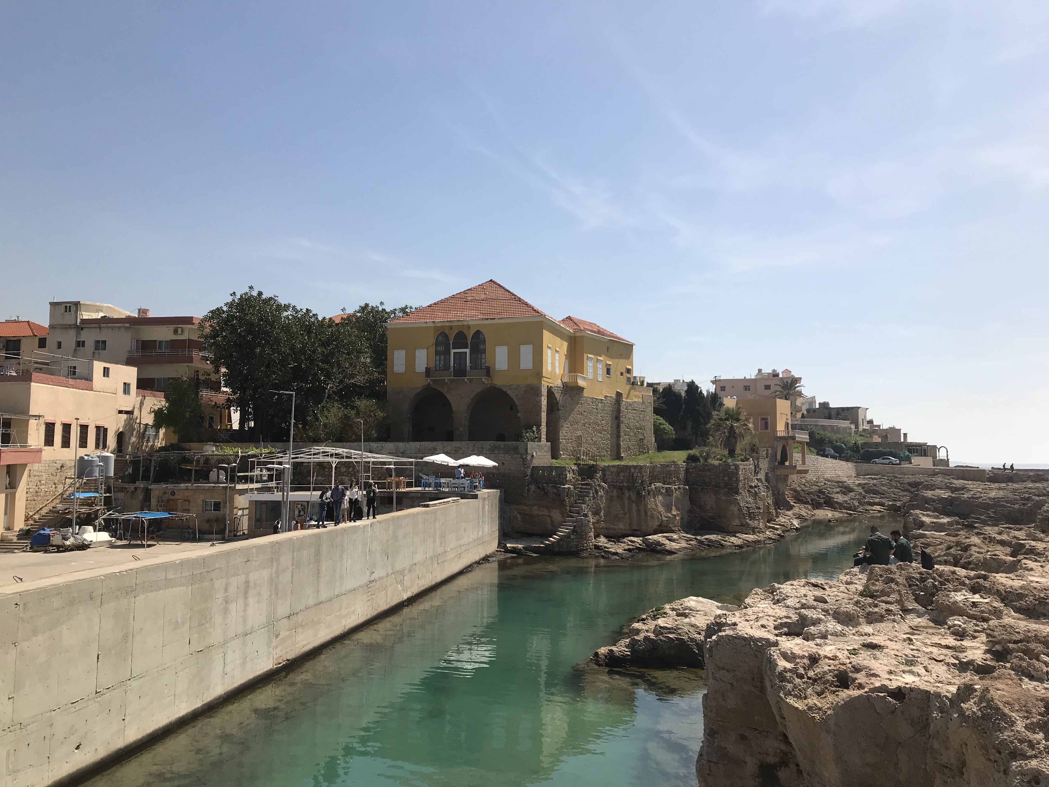 Le bord de mer a Batrum